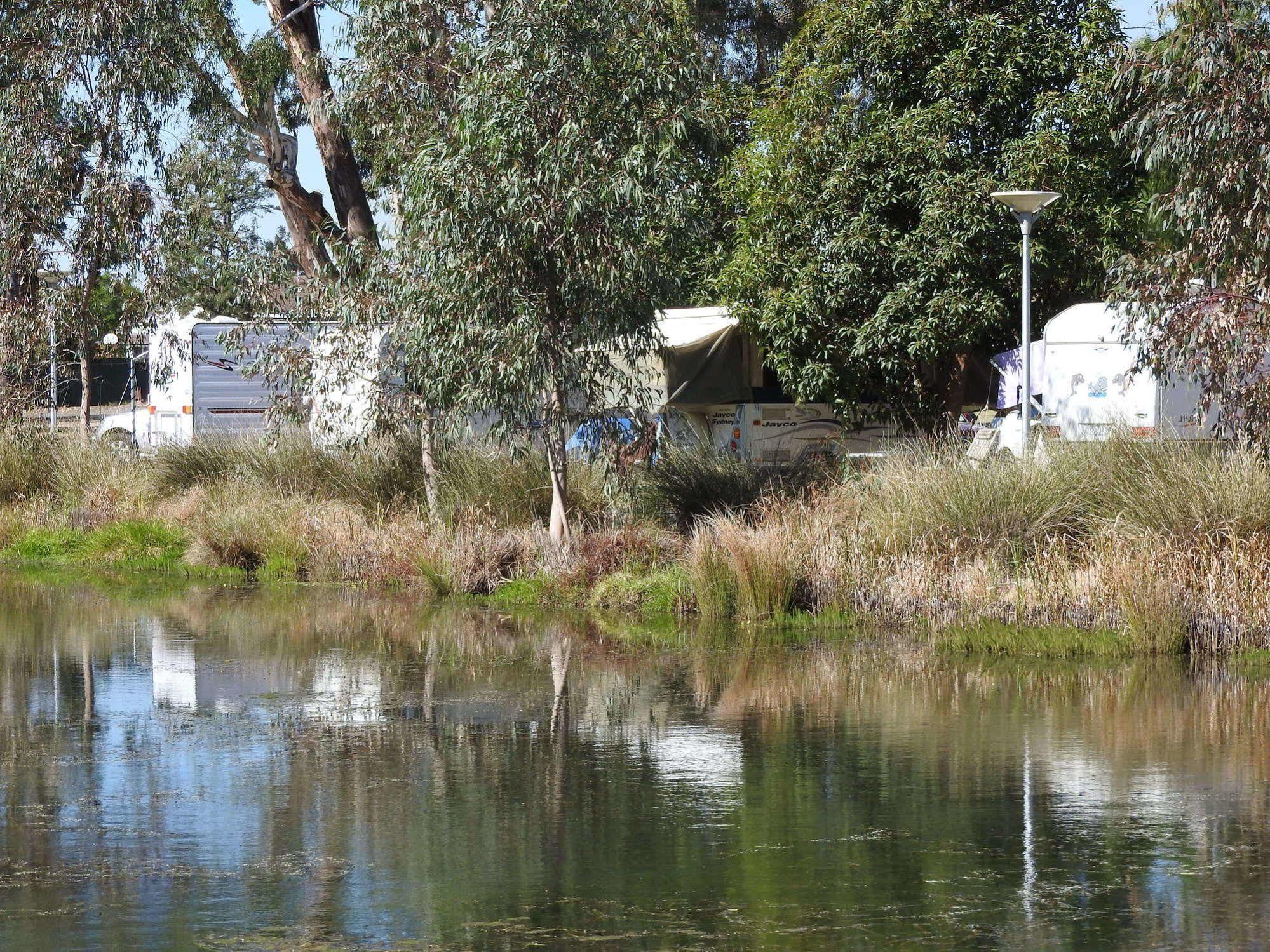 Victoria Lake Holiday Park Shepparton Luaran gambar